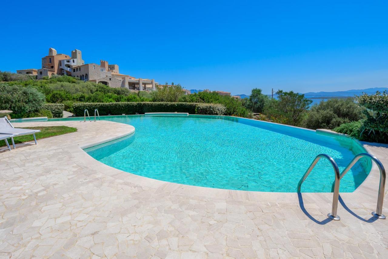 Villetta Azzurro - Sherdenia Luxury Apartments Marinella  Zewnętrze zdjęcie